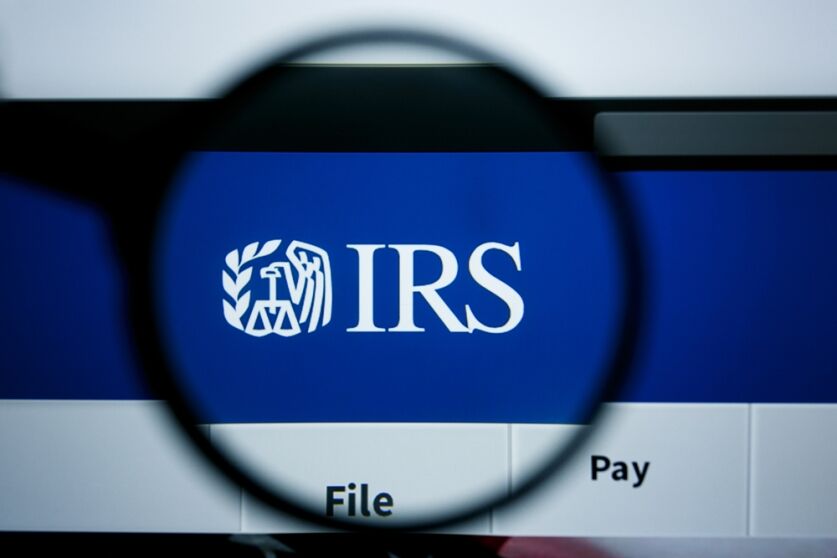 Los Angeles, California, USA - 25 June 2019 Illustrative Editorial of IRS website homepage. IRS logo visible on display screen.