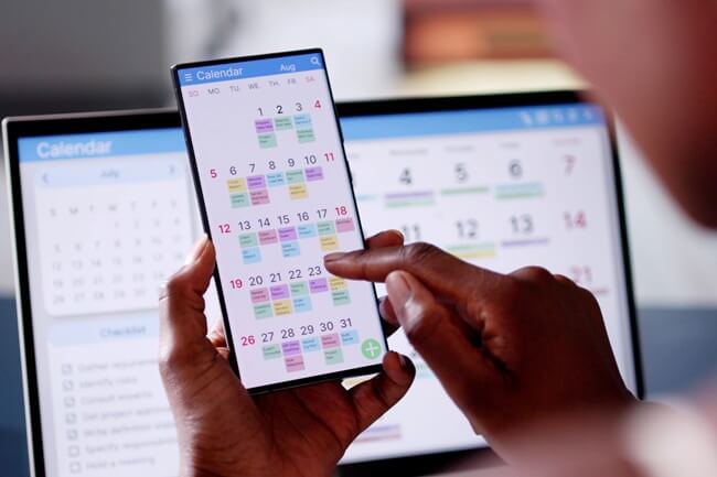 Woman researches the IRS's 6-Year Compliance Rule for Unfiled Tax Returns